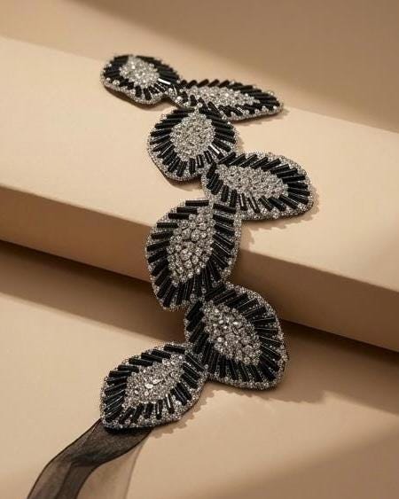 Leaf Choker Necklace