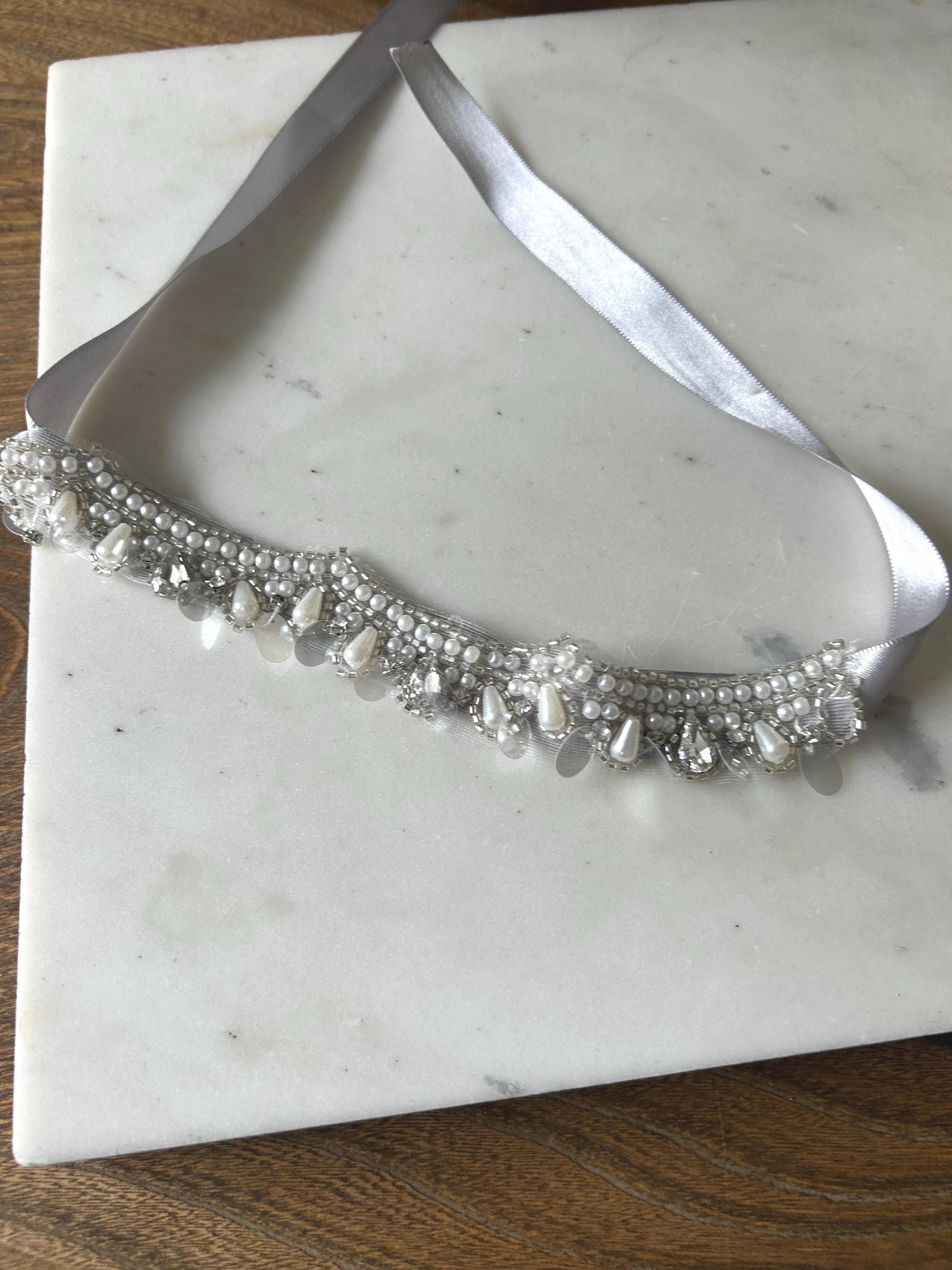 Rhinestone Wave Choker
