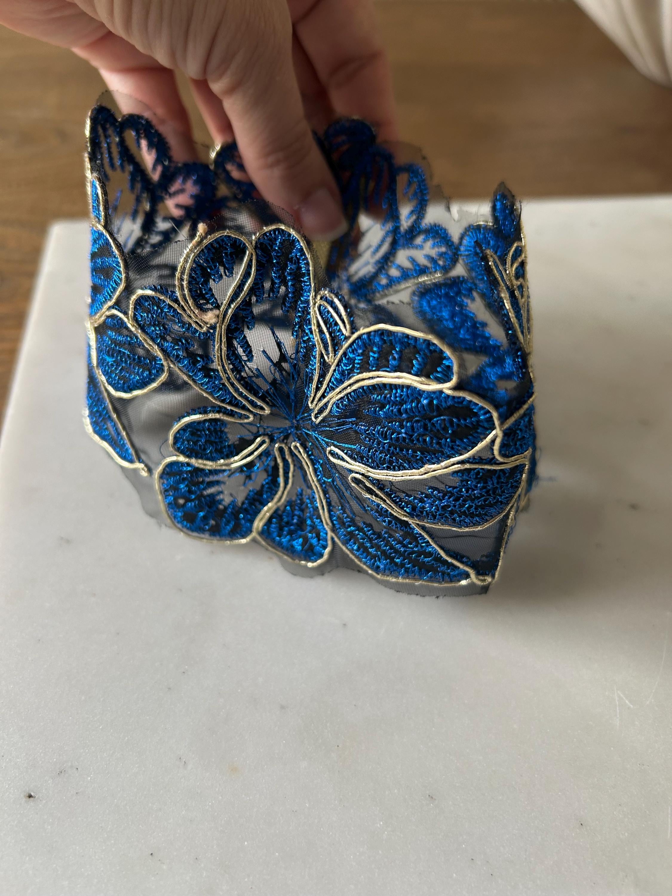 Floral Embroidered Choker