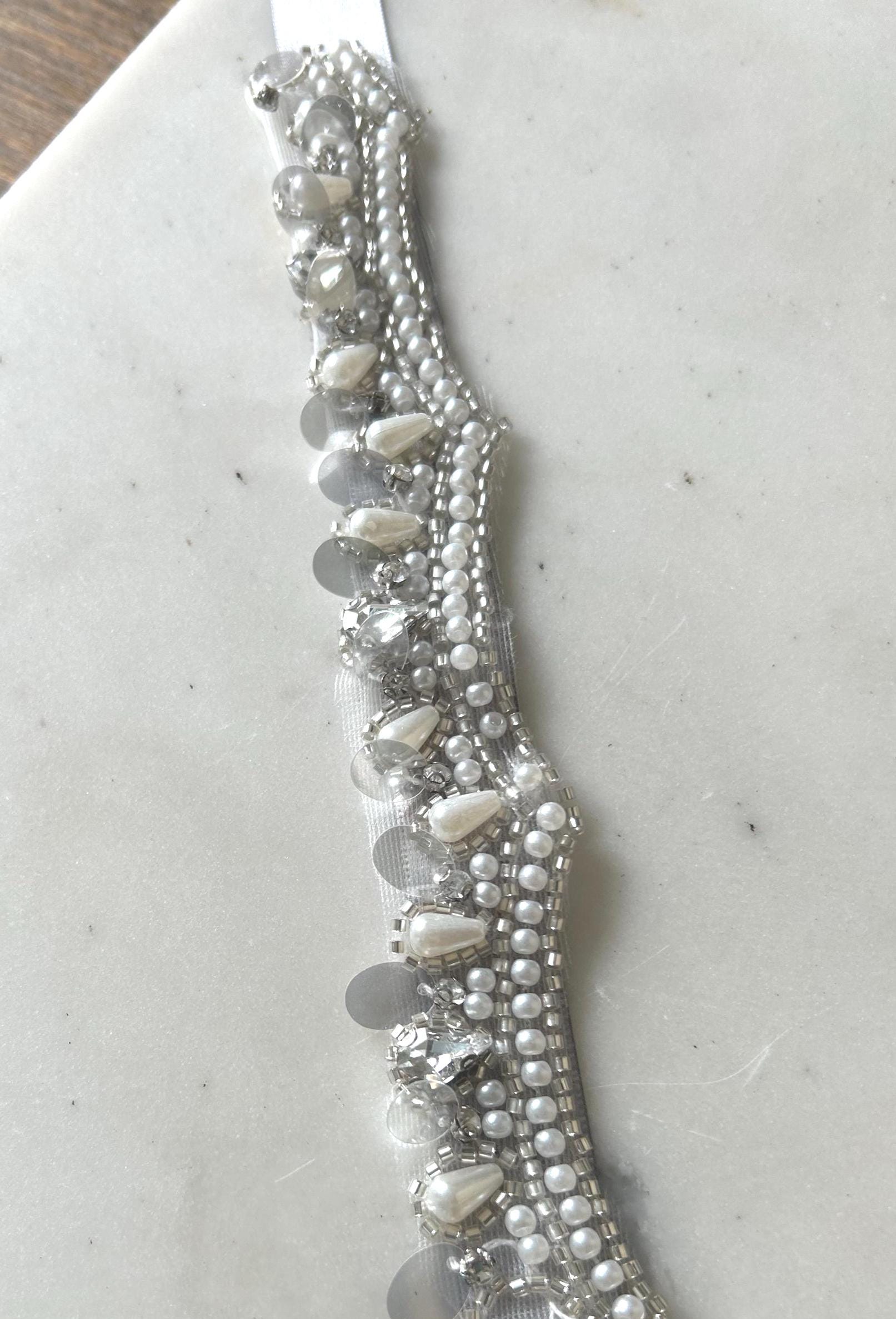 Rhinestone Wave Choker
