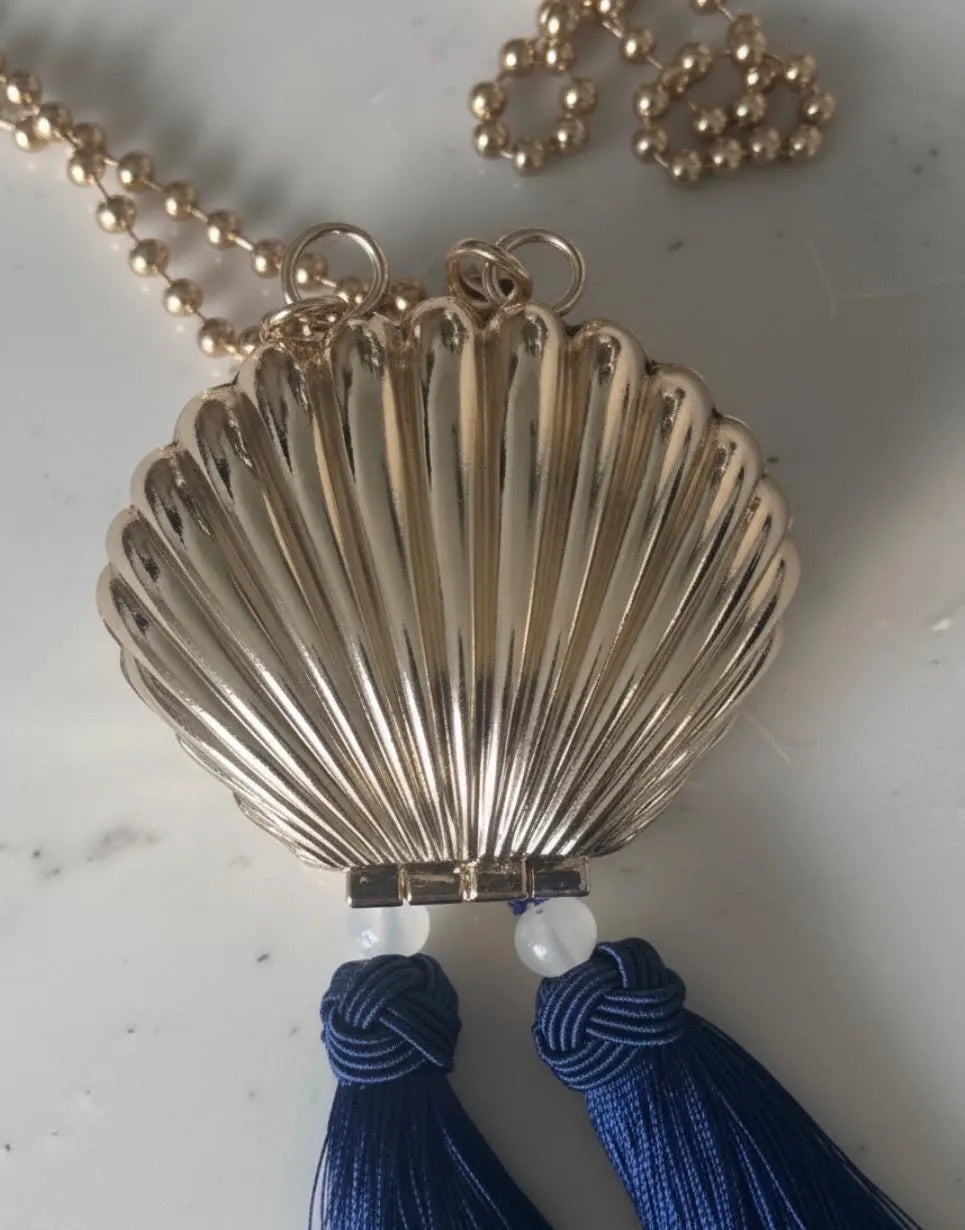 Shell Clutch Bag